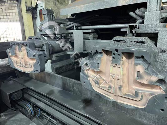 LPDC0201-Low Pressure Die Casting Machine Low Pressure Casting Machine (Mesin Pengeboran Tekanan Rendah)