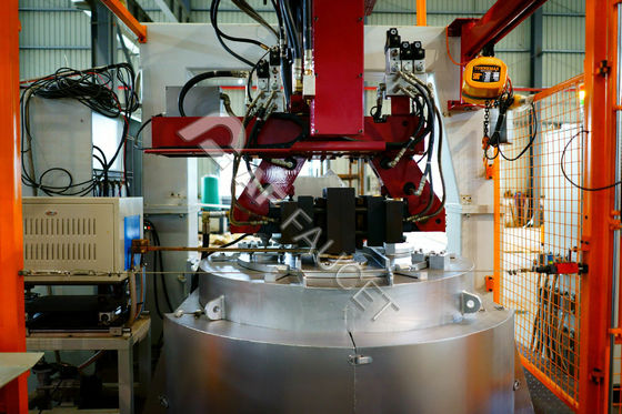 CNC Casting MachineBrass Automatic Casting Machine- 2 Manipulator Tekanan Rendah Die Casting Machine